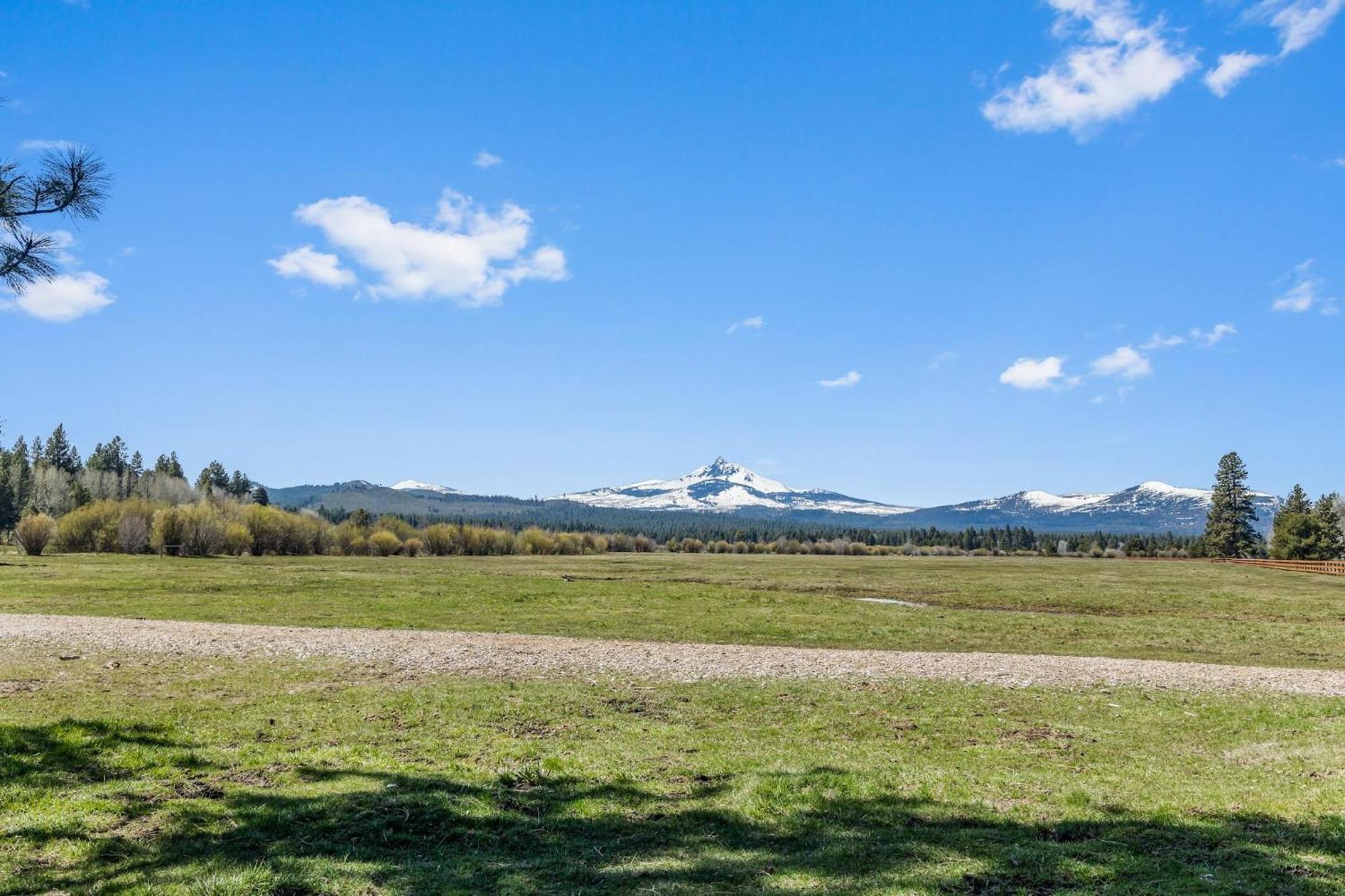 Shields Shalet Villa Black Butte Ranch Eksteriør billede